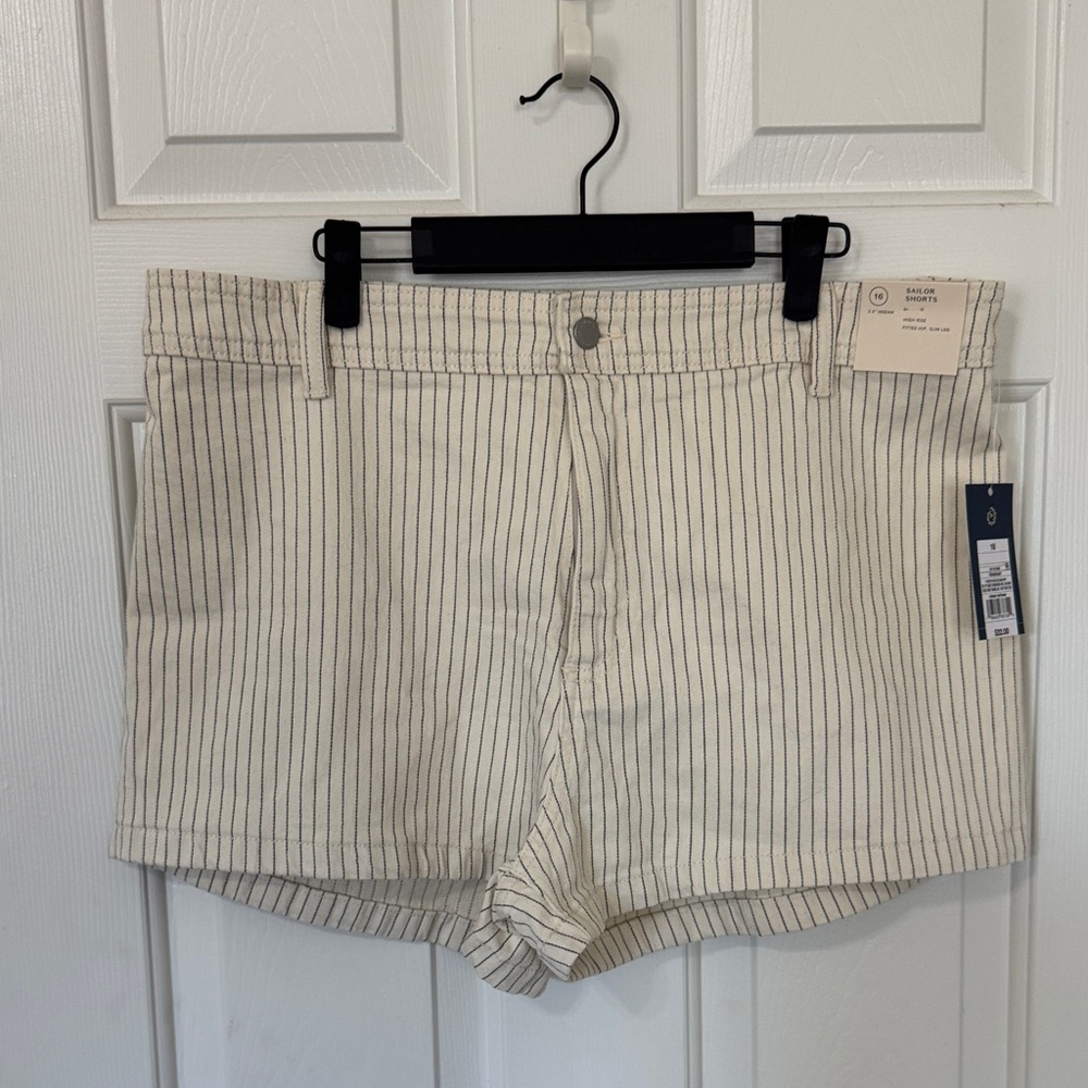 Universal Thread Cream Striped High Waist Sailor Shorts